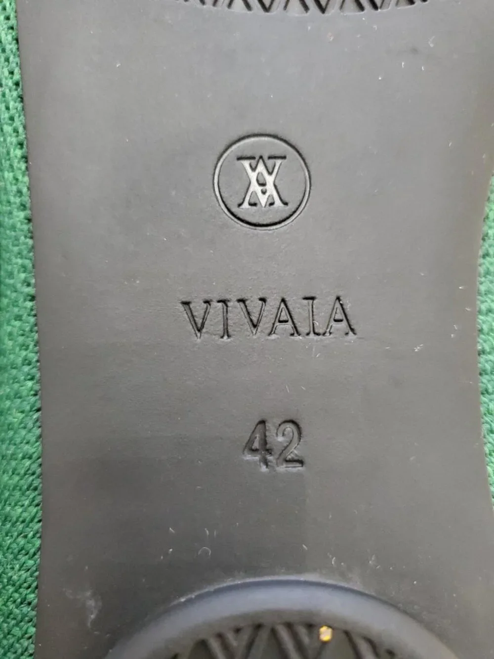 Vivaia great pre